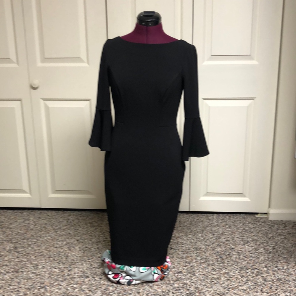 NWOT Harper Rose Black 3/4 Bell Sleeve Sheath Dress - Size 2
